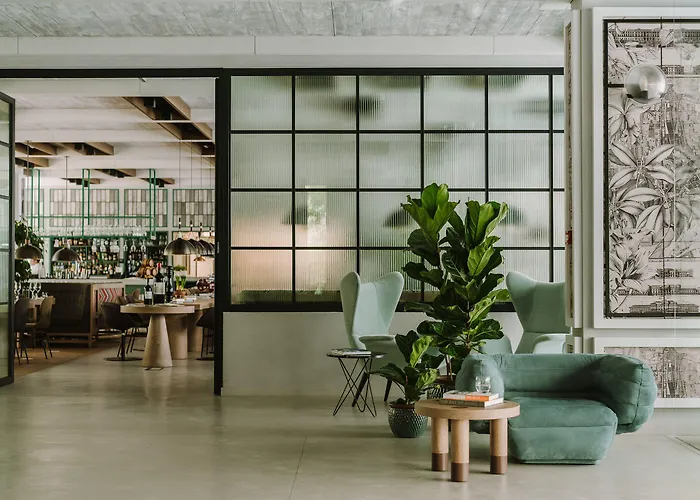 Puro Centrum 4* Warszawa