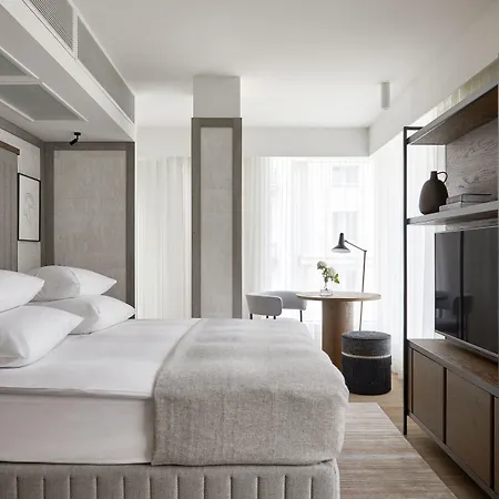 فندق Puro Centrum 4*