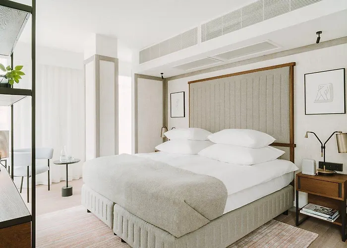 Puro Centrum 4* Warsaw