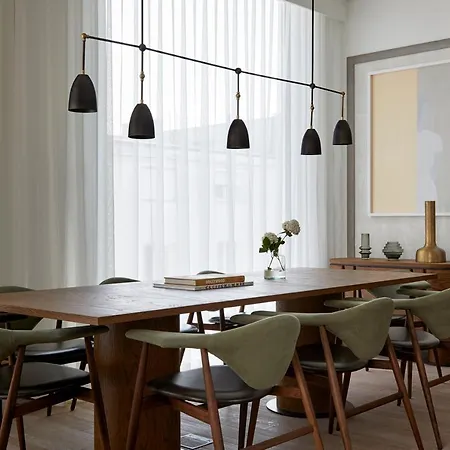 מלון Puro Centrum 4*