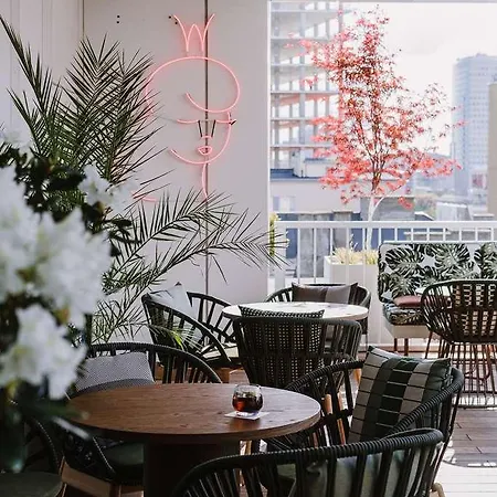 מלון Puro Centrum 4*