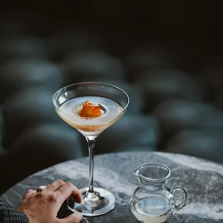 Puro Centrum מלון