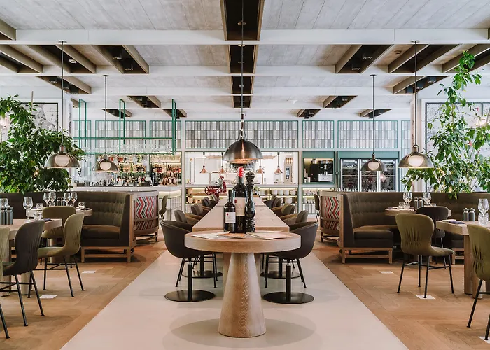 Puro Centrum מלון